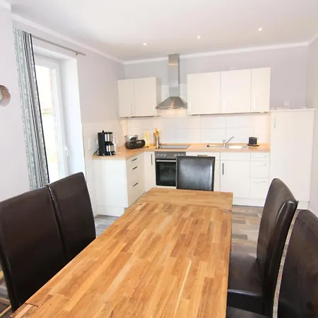 Ferienhaus, * Trassenheide